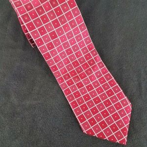Donald Trump Signature Collection Red Geometric